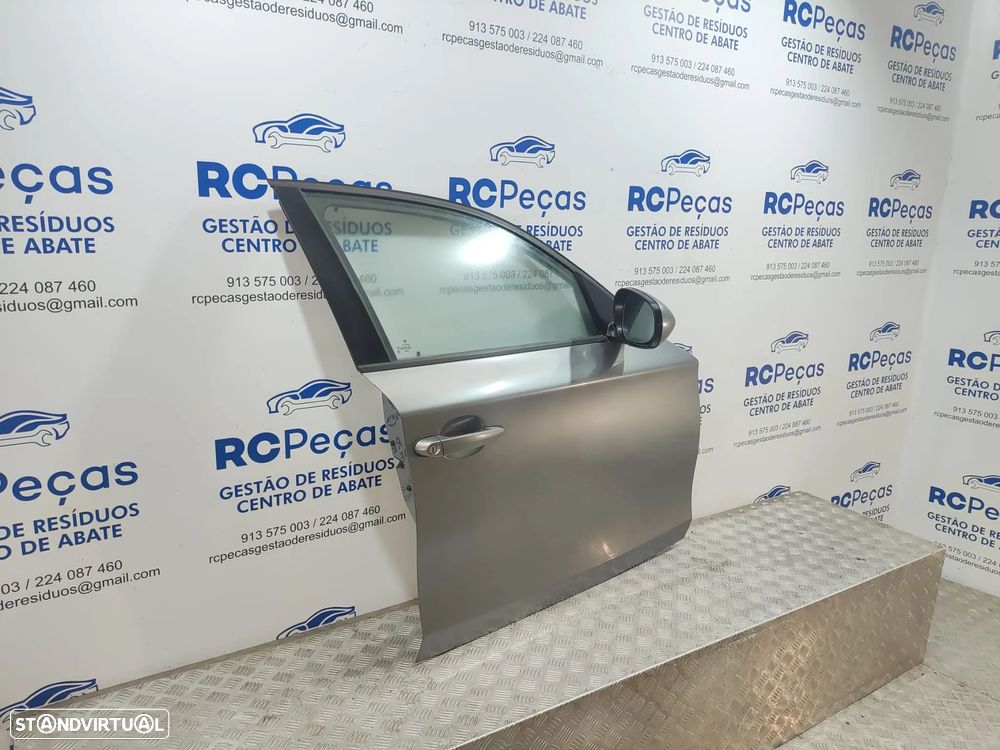 Porta Frente Frontal Direita BMW Serie 1 E87 2004 - 2013 - 2