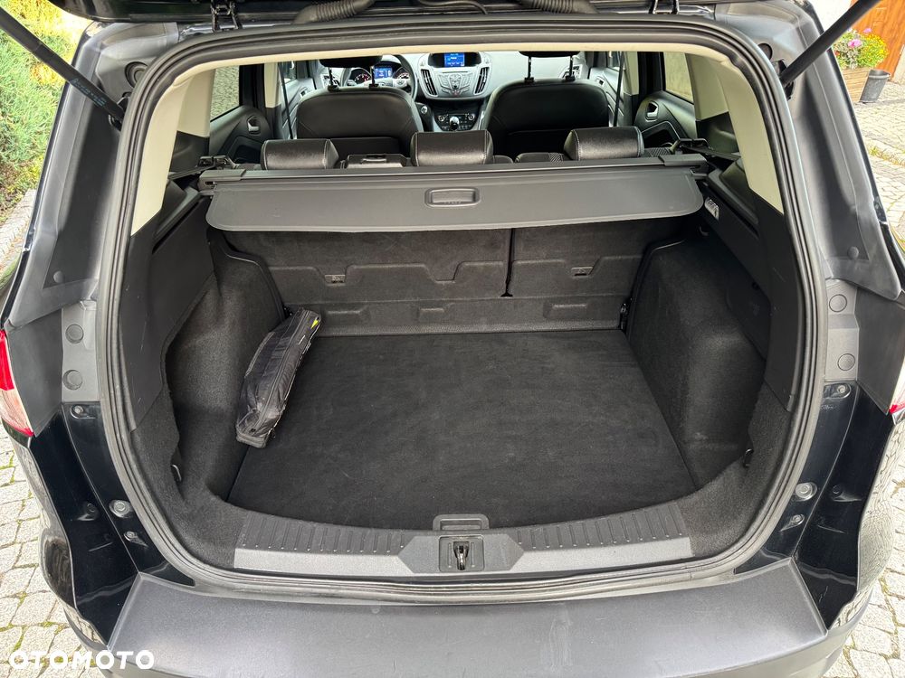 Ford Kuga 2.0 TDCi 4x4 Titanium - 33