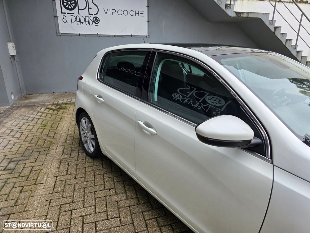 Peugeot 308 1.6 BlueHDi Allure J17 - 27
