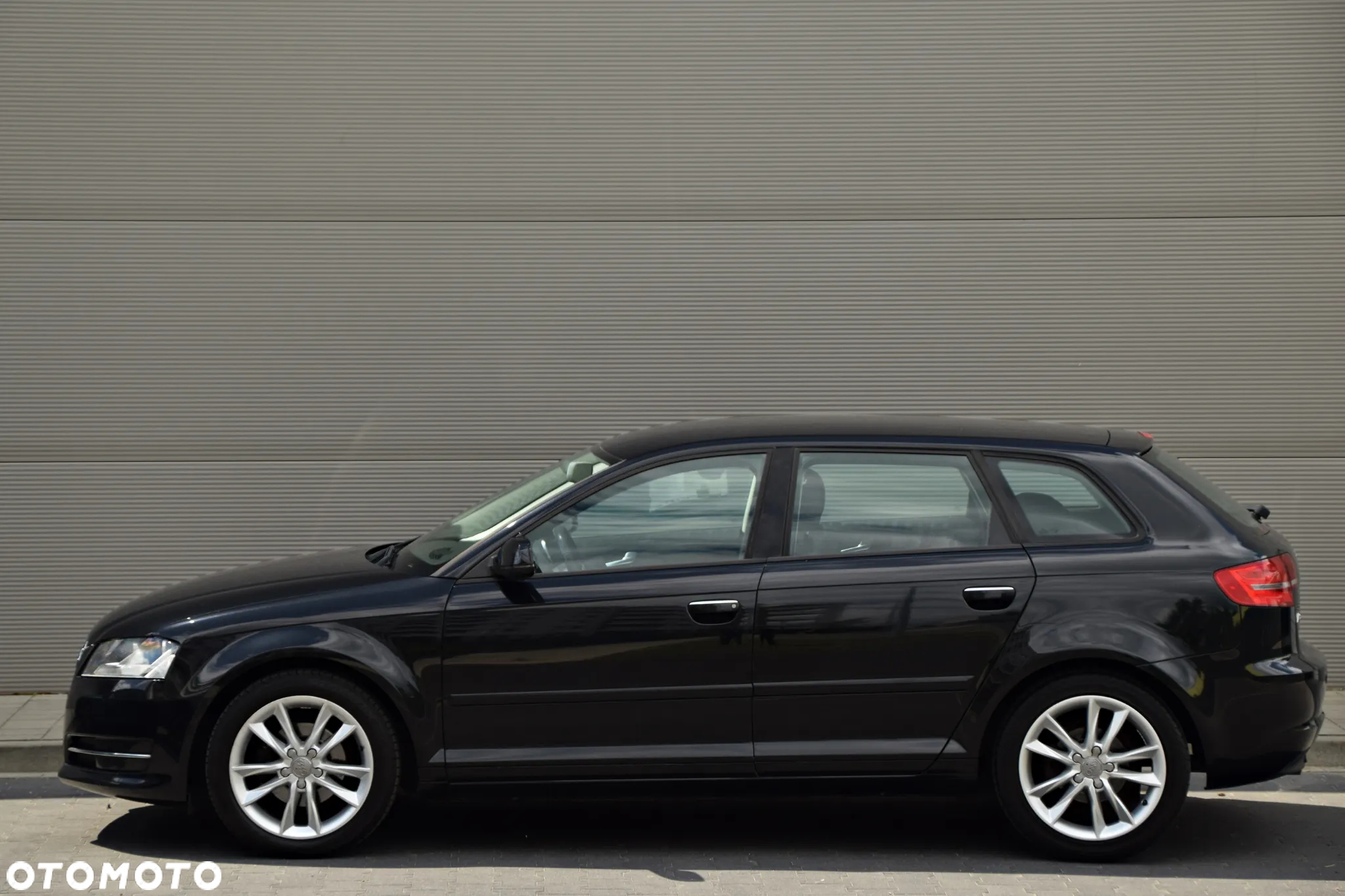 Audi A3 1.6 TDI Sportback Attraction - 17