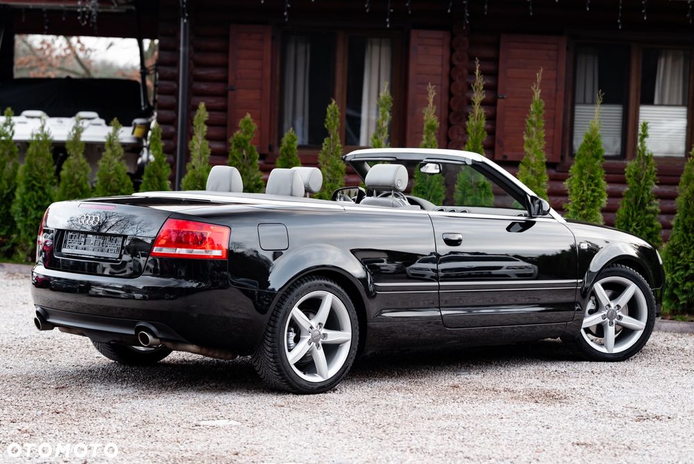 Audi A4 Cabrio 1.8 T - 11