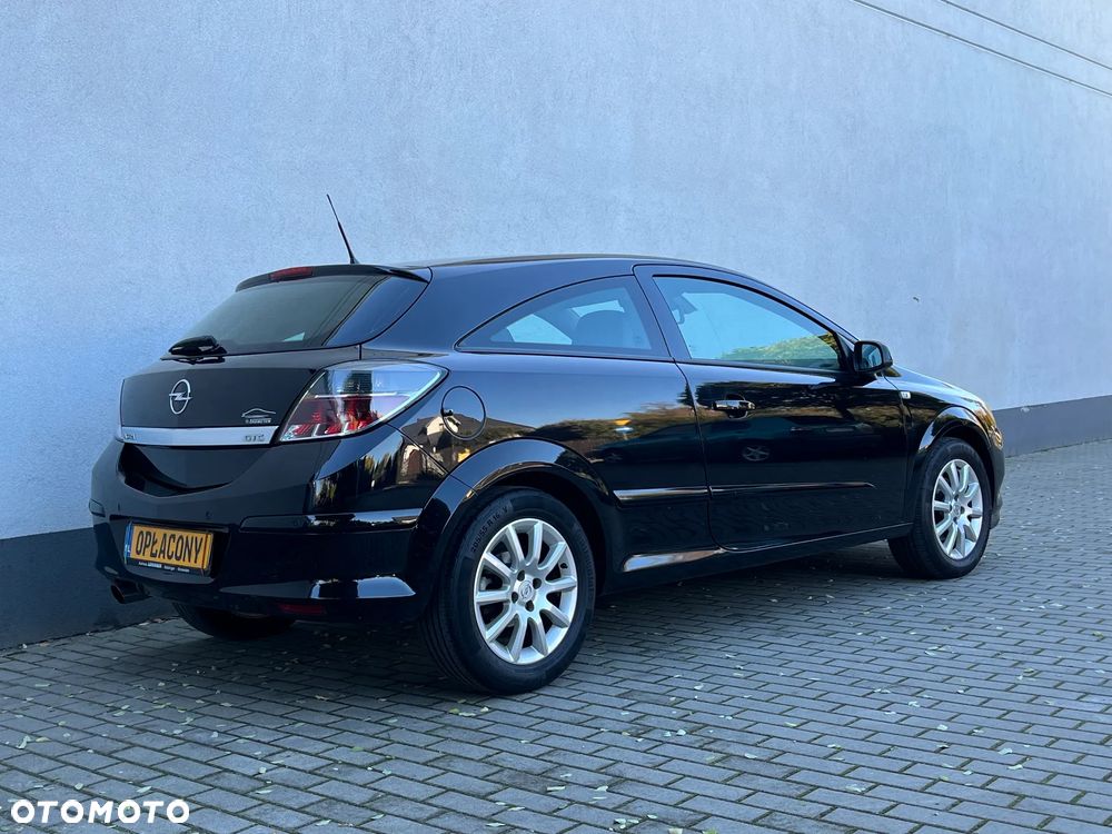 Opel Astra GTC 1.6 Edition Plus - 30