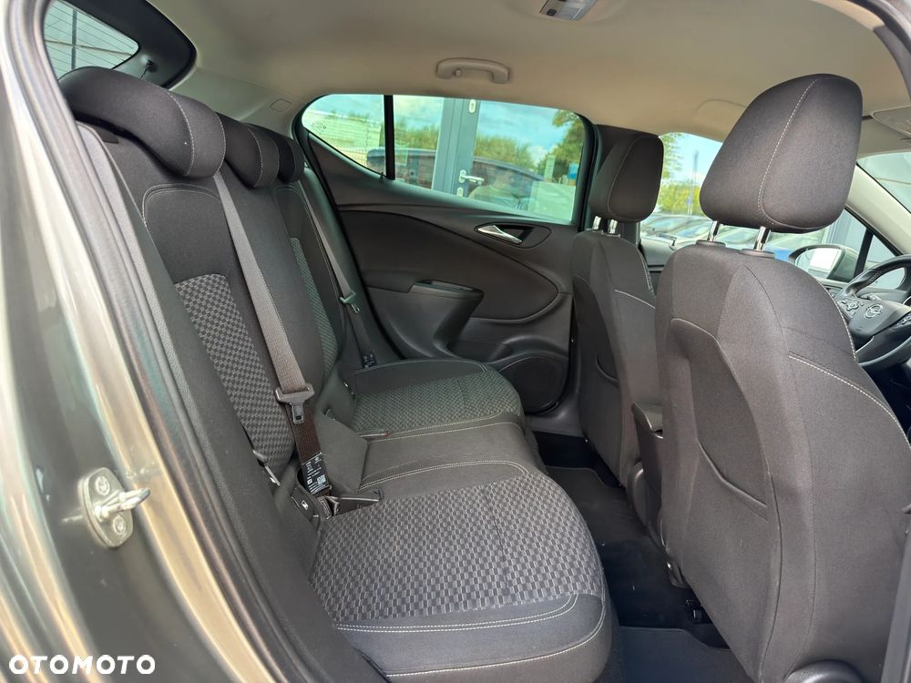 Opel Astra 1.4 T GPF Elite S&S - 26