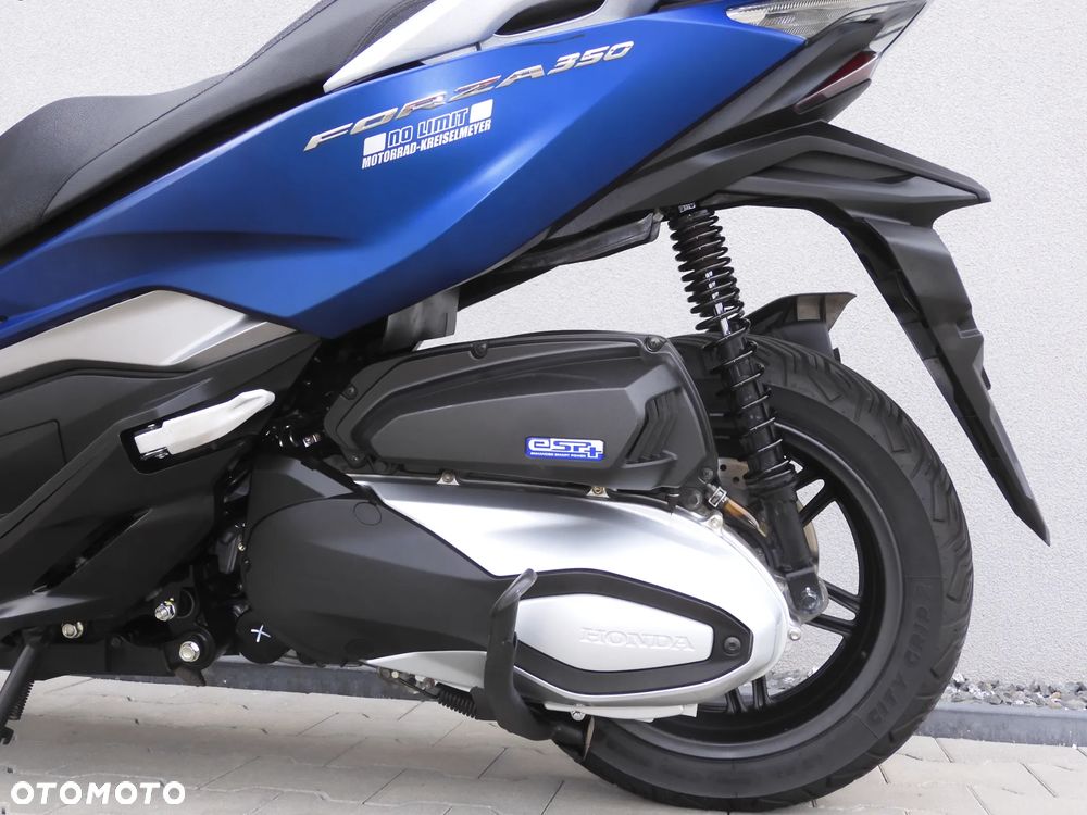 Honda NSS - 29