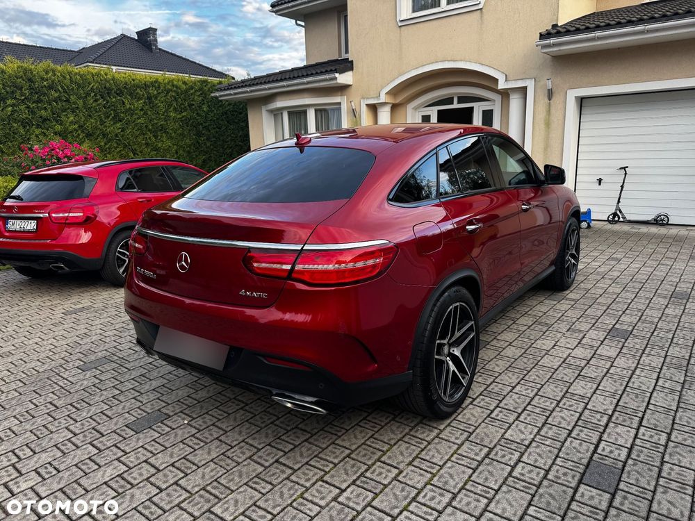 Mercedes-Benz GLE 350 d 4-Matic - 6