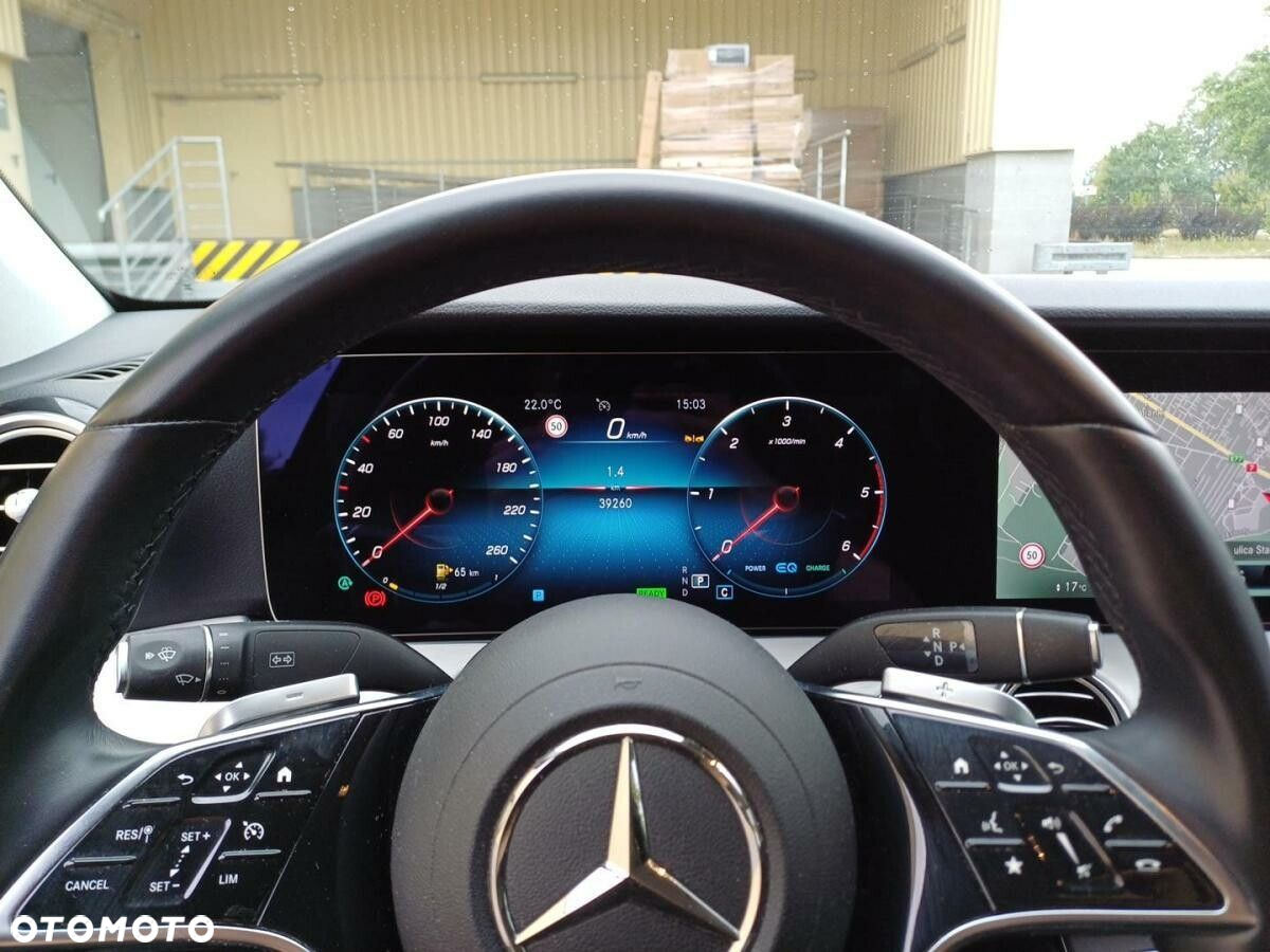 Mercedes-Benz Klasa E - 17
