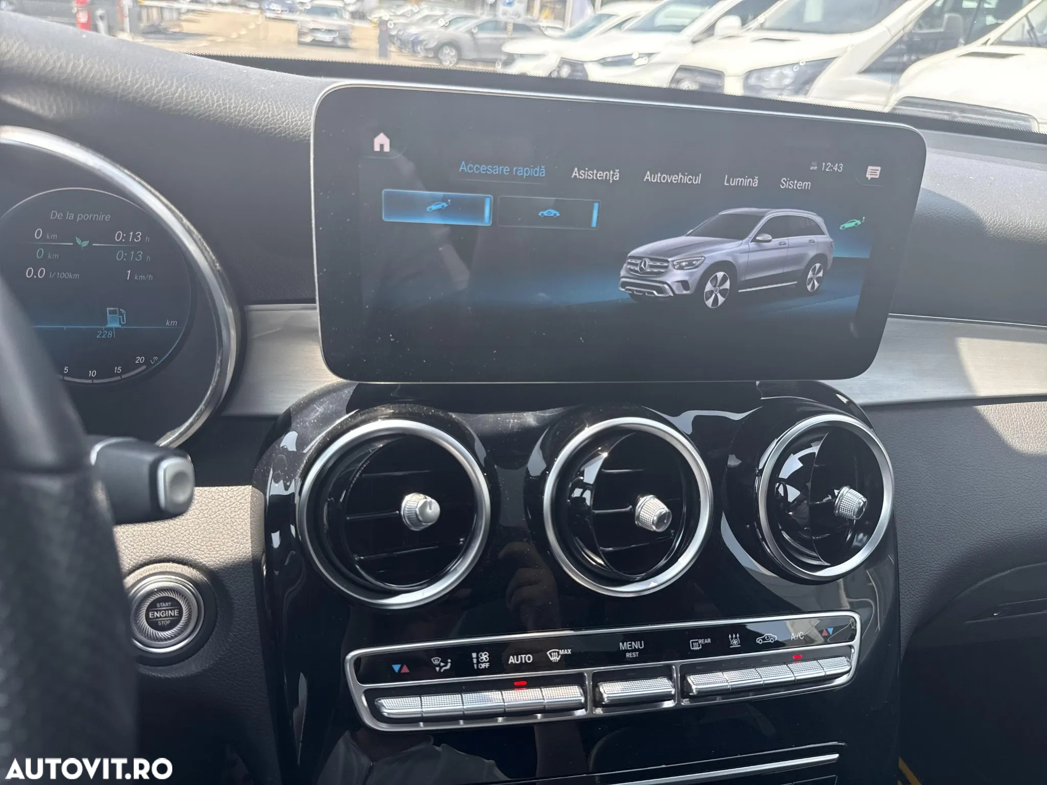 Mercedes-Benz GLC - 16