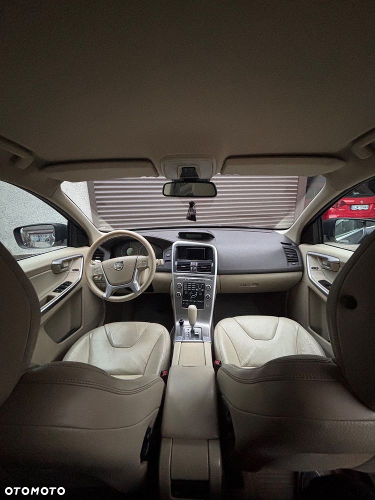 Volvo XC 60 2.4D AWD Kinetic - 14