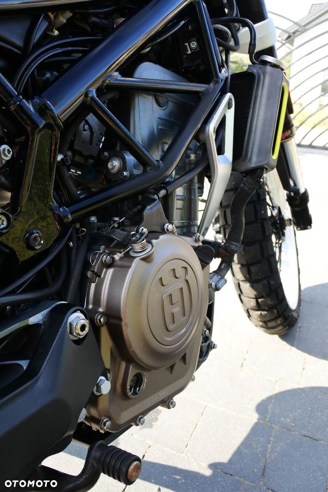 Husqvarna Svartpilen - 9