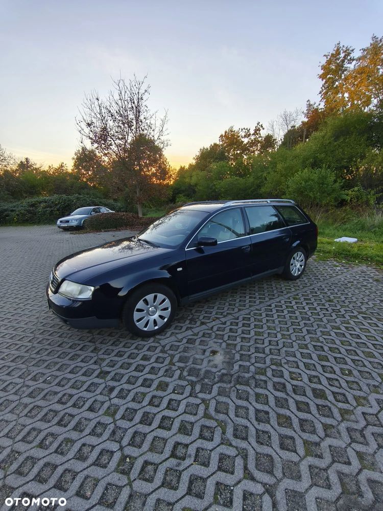 Audi A6 Avant 1.8T - 2