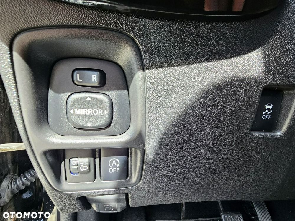 Toyota Aygo x-play touch - 31