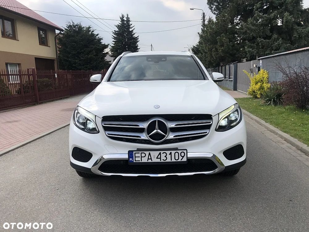 Mercedes-Benz GLC 220 d 4-Matic - 2