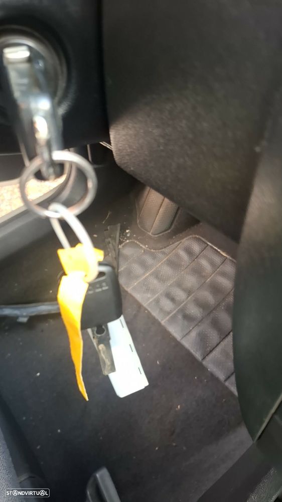 Skoda Fabia Break 1.4 Elegance AR4 - 14