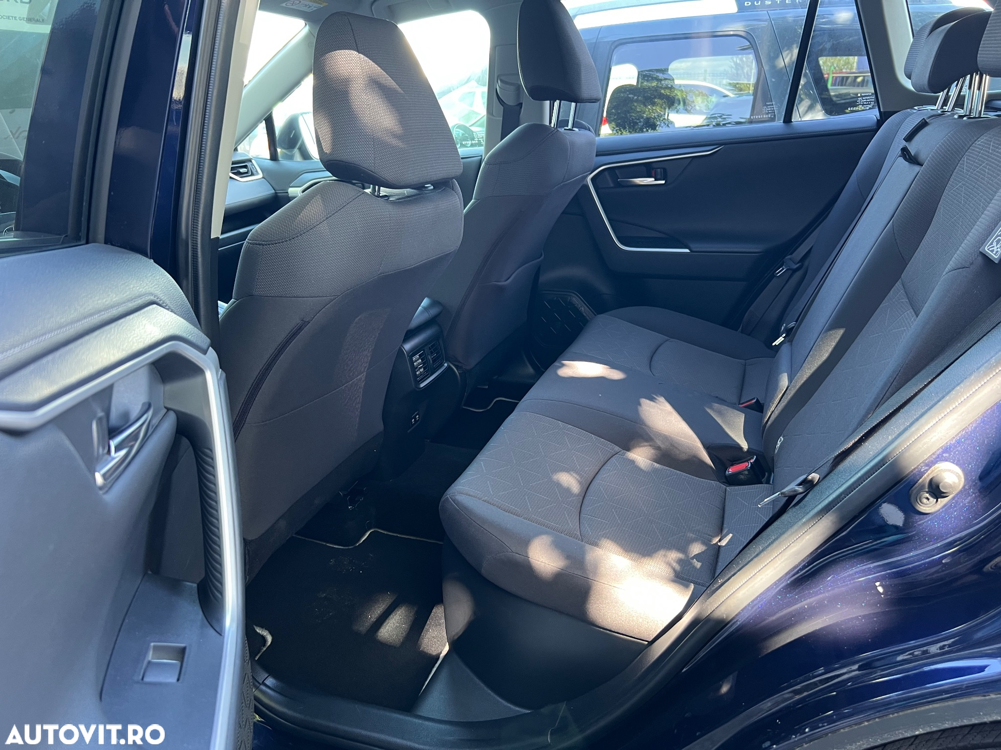 Toyota RAV4 2.5 Hybrid VVT-iE 4x2 Active - 12