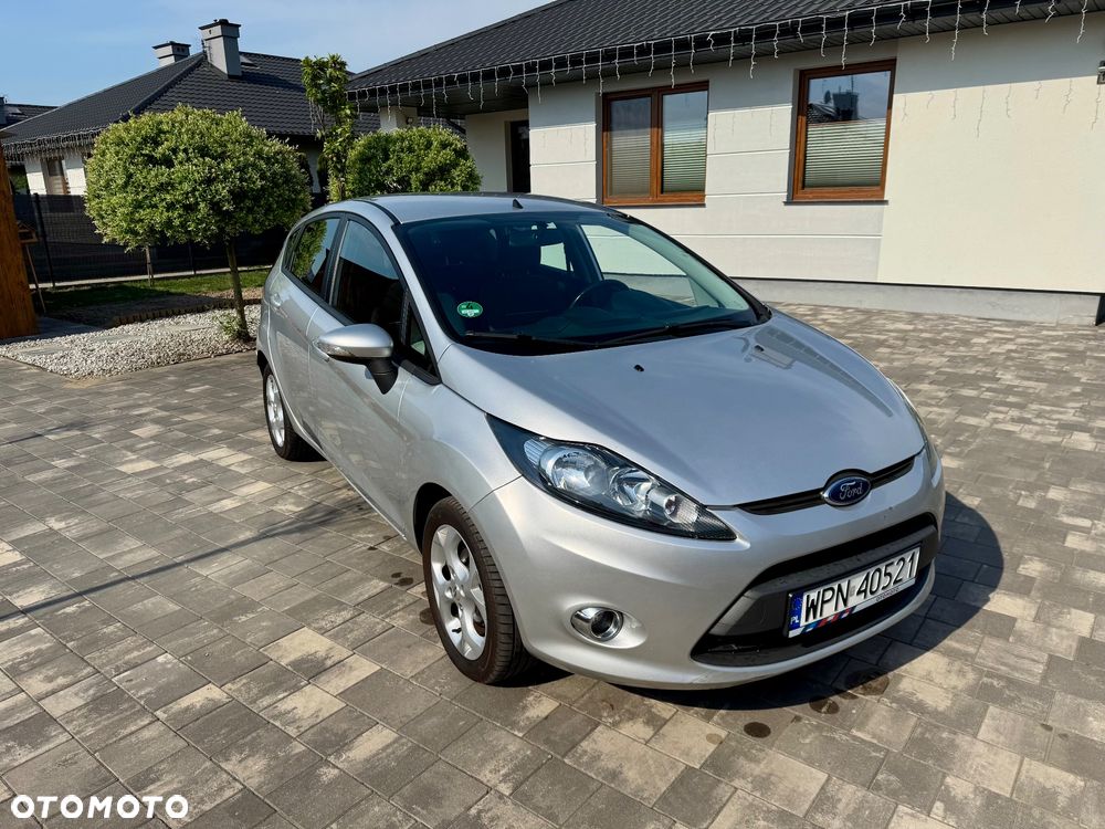 Ford Fiesta - 2