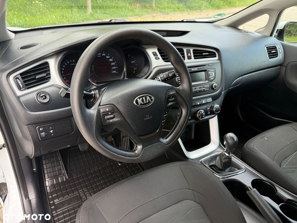 Kia Ceed 1.4 M - 16