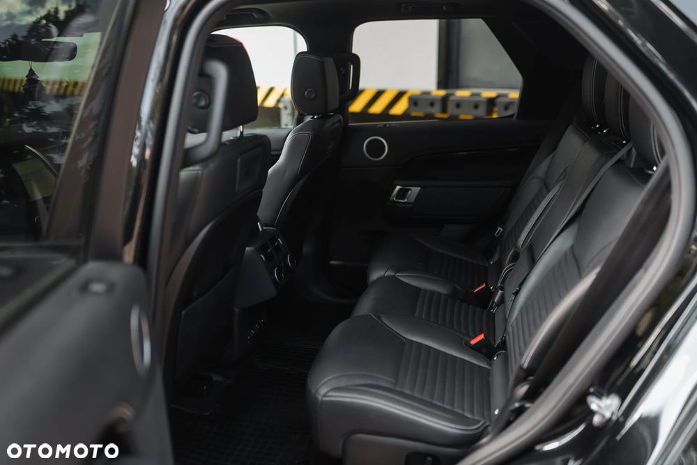 Land Rover Discovery 2.0 P300 R-Dynamic S - 15