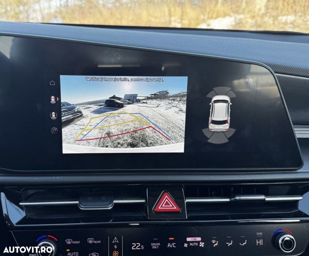 Kia Niro 1.6 GDI 6DCT HEV Premium - 9