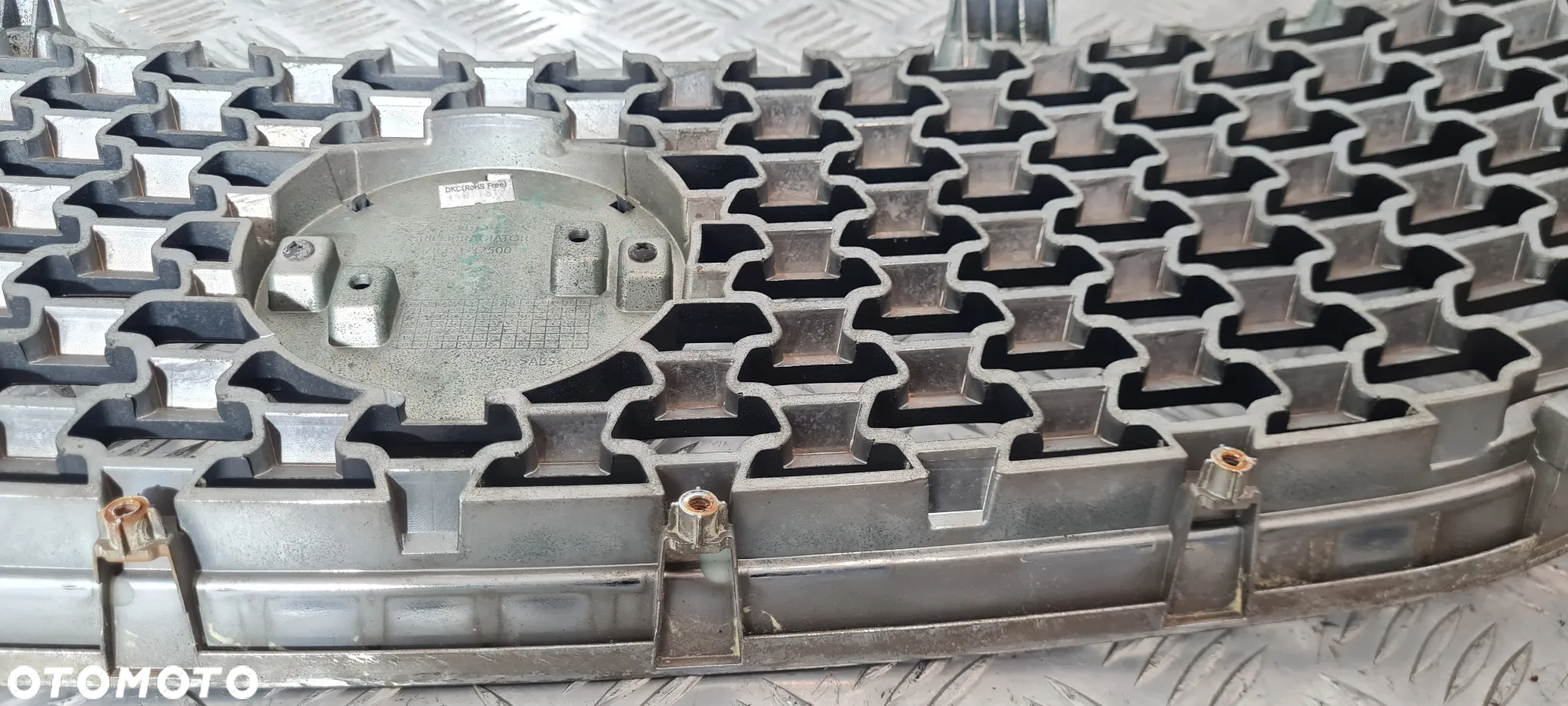 Ssangyong Actyon Sports II Grill Atrapa - 12