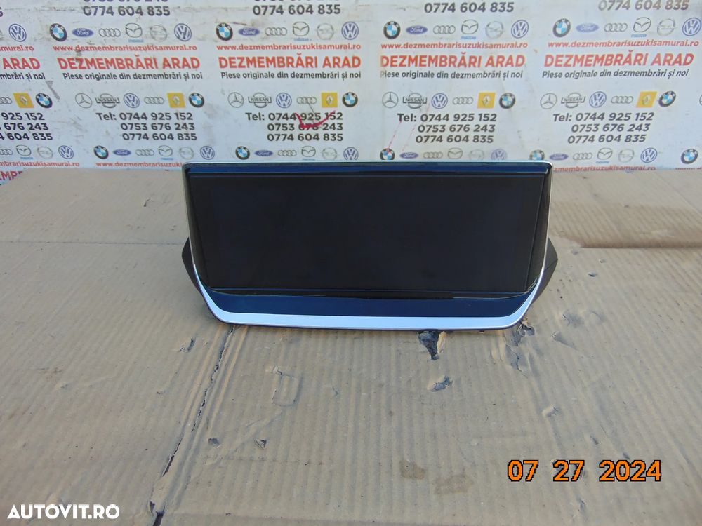 Display Navigatie Peugeot 208 dupa 2019 2008 cod 9824619980 - 1