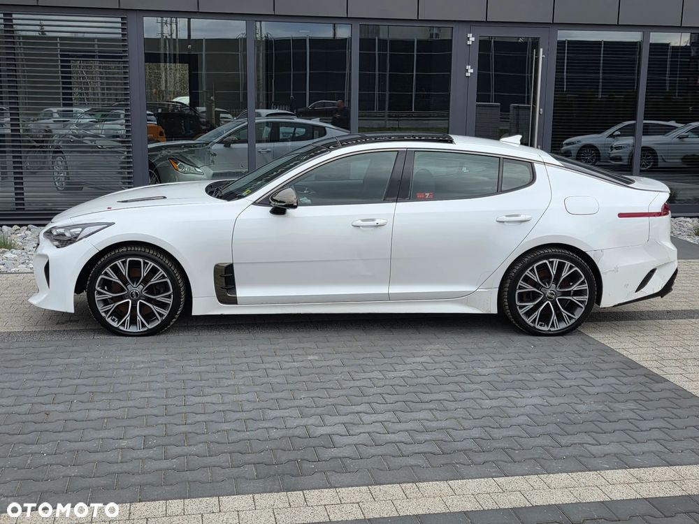Kia Stinger 2.0 T-GDI XL - 1