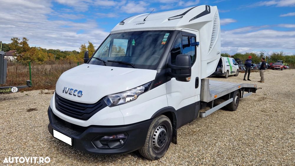 Iveco DAILY 35S18 3.0D 175CP  PLATFORMA TRANSPORT AUTO , CABINA DE DORMIT