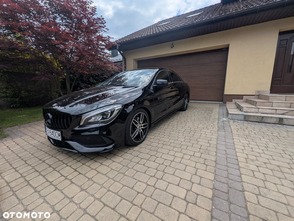 Mercedes-Benz CLA 250 4Matic 7G-DCT Sport - 3