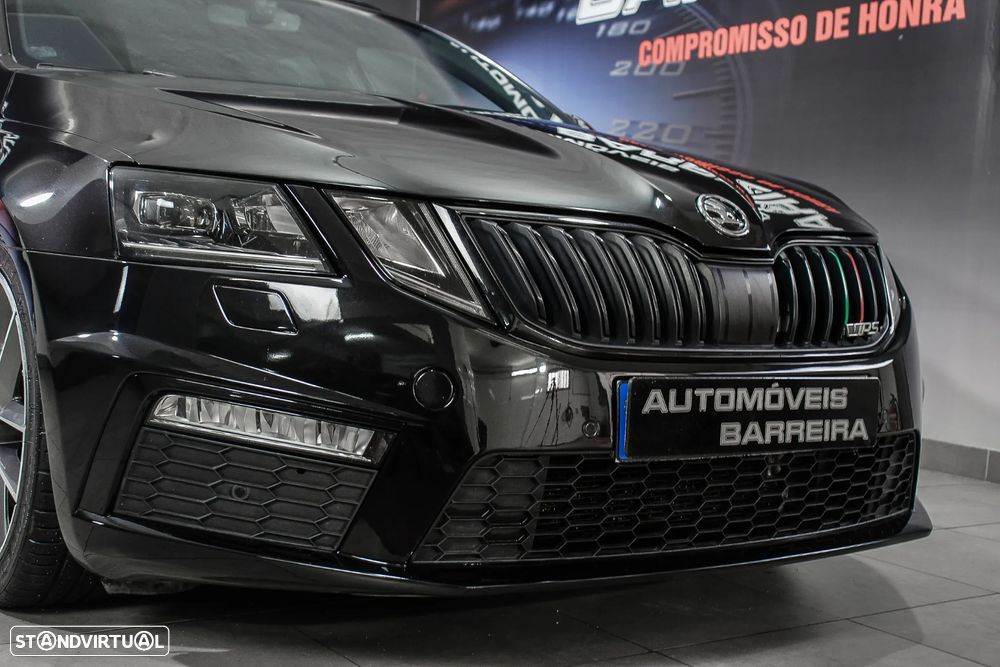 Skoda Octavia Break 2.0 TDI RS DSG - 26