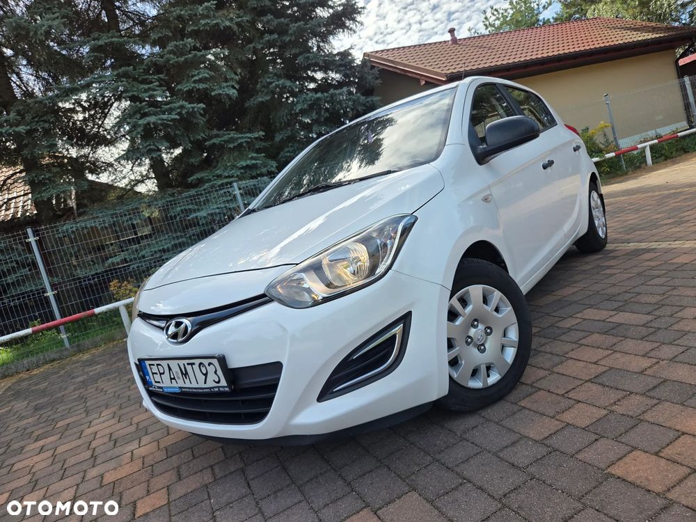 Hyundai i20 - 25