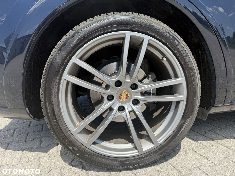 Porsche Cayenne Standard - 22