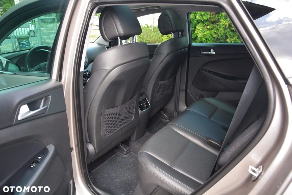 Hyundai Tucson 1.6 Turbo 4WD DCT Premium - 16