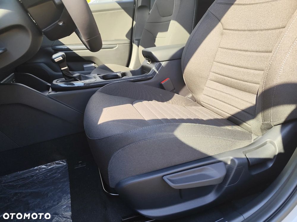 Kia K4 1.6 T-GDI M - 13