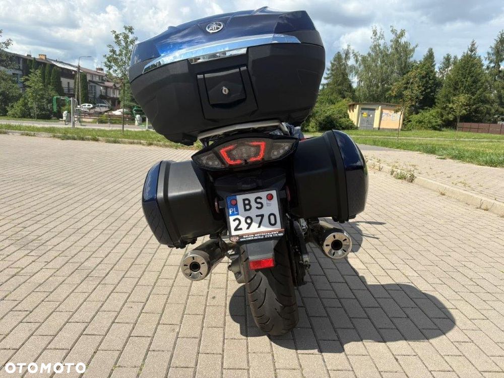 Yamaha FJR - 3