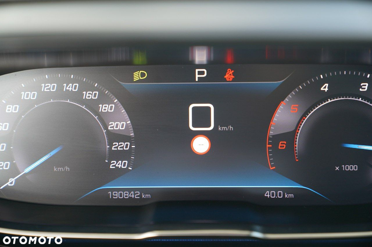 Peugeot 5008 - 38