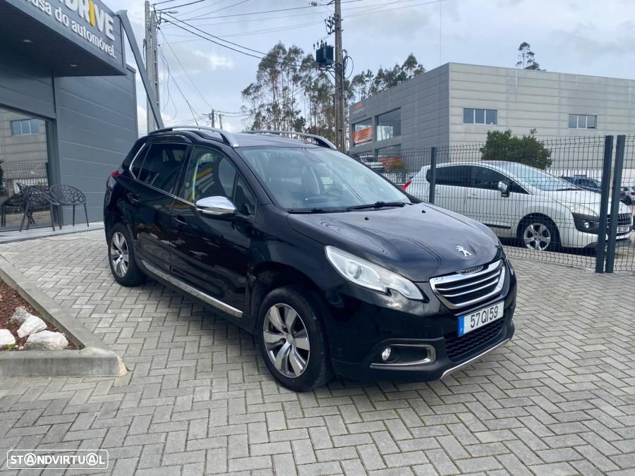 Peugeot 2008 1.2 PureTech Style - 4