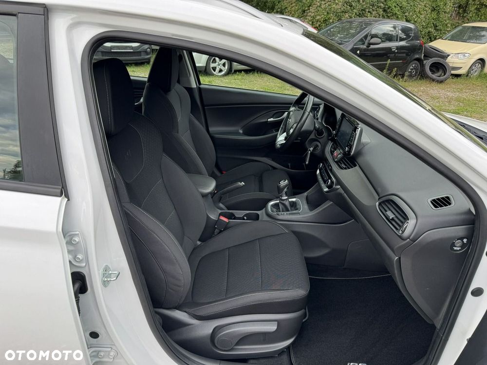 Hyundai i30 - 12