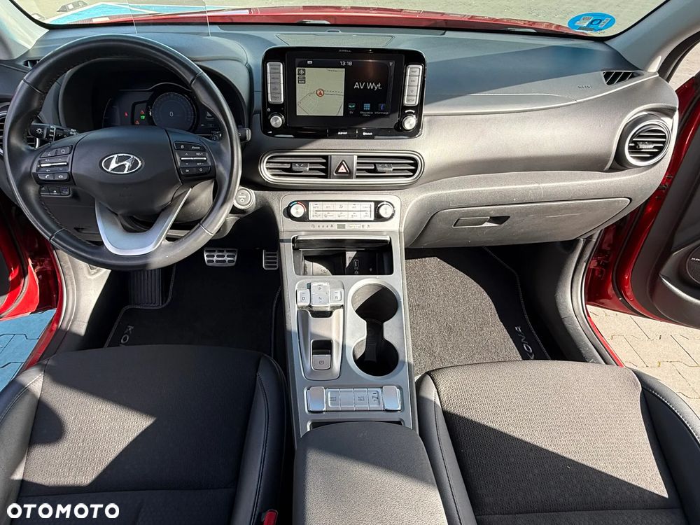Hyundai Kona Select - 17