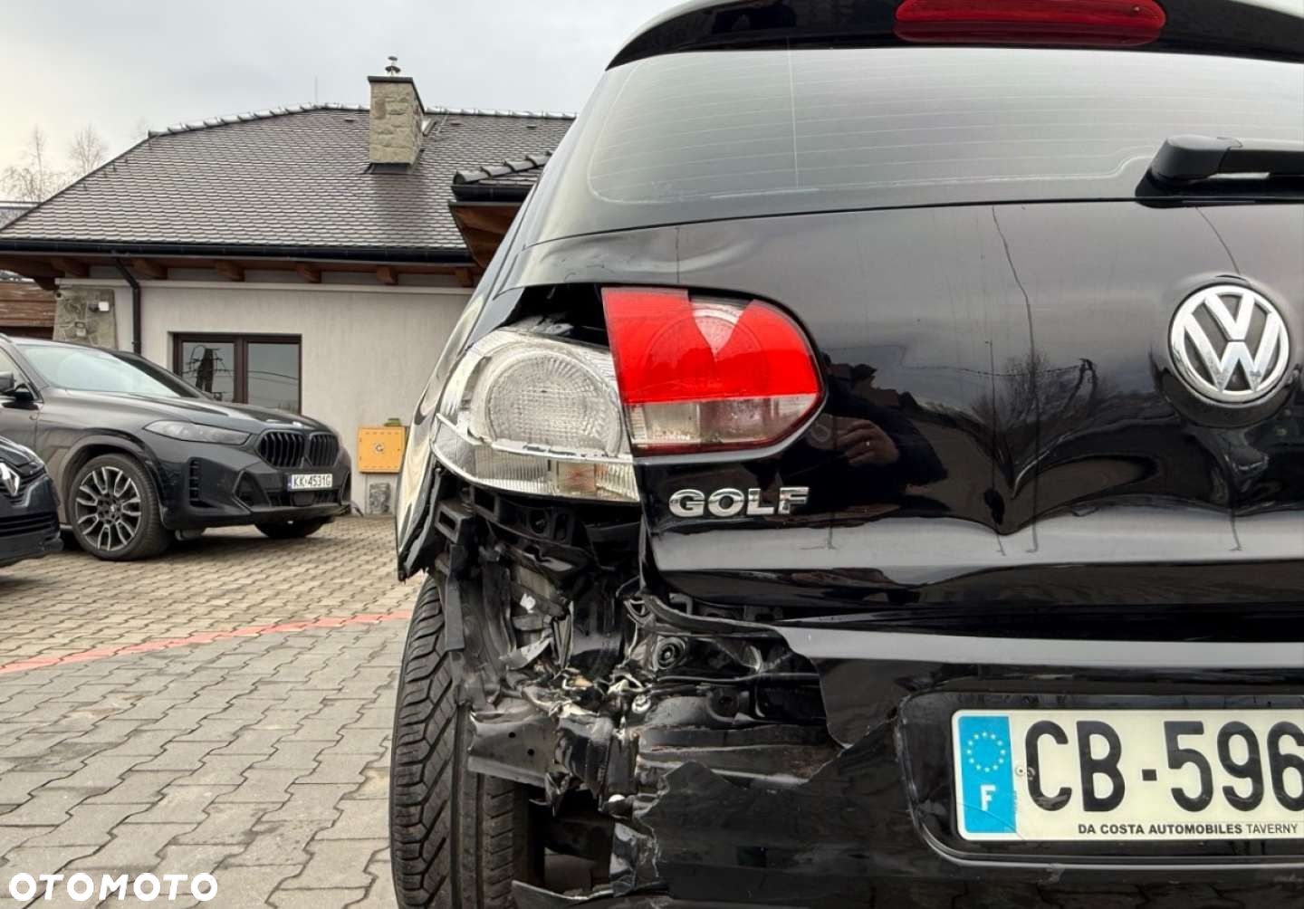 Volkswagen Golf - 8