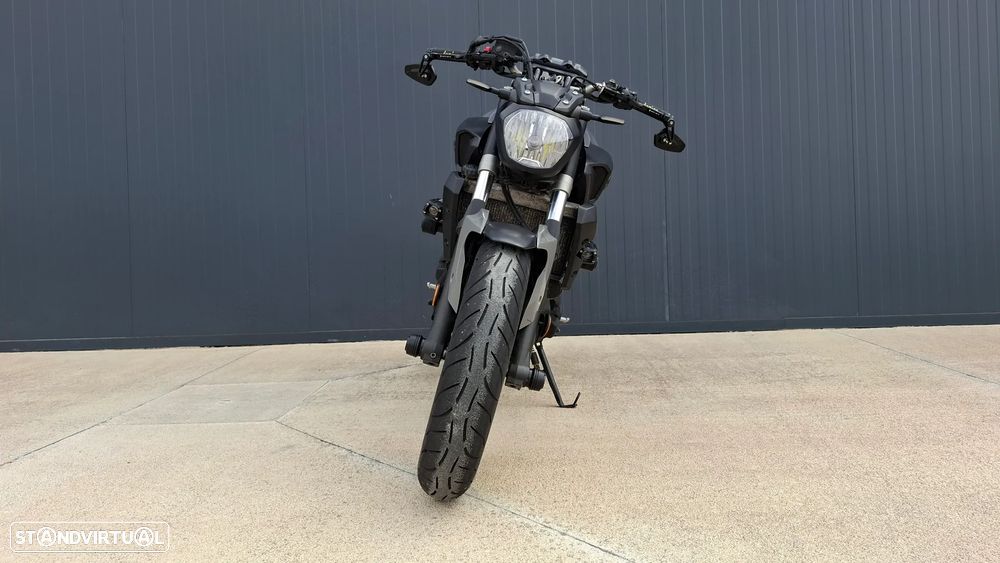 Yamaha MT-07 Nardo Grey 35 kw - 5