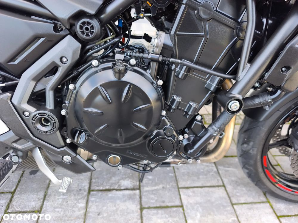 Kawasaki Z 650 - 27