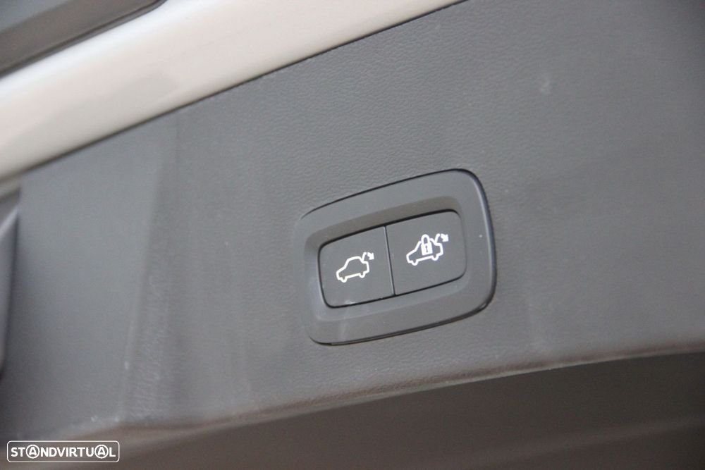 Volvo XC 40 1.5 T4 PHEV Inscription - 8