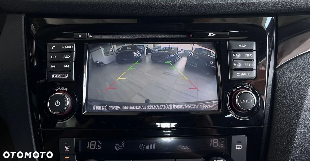 Nissan Qashqai 1.2 DIG-T N-Connecta EU6 - 16