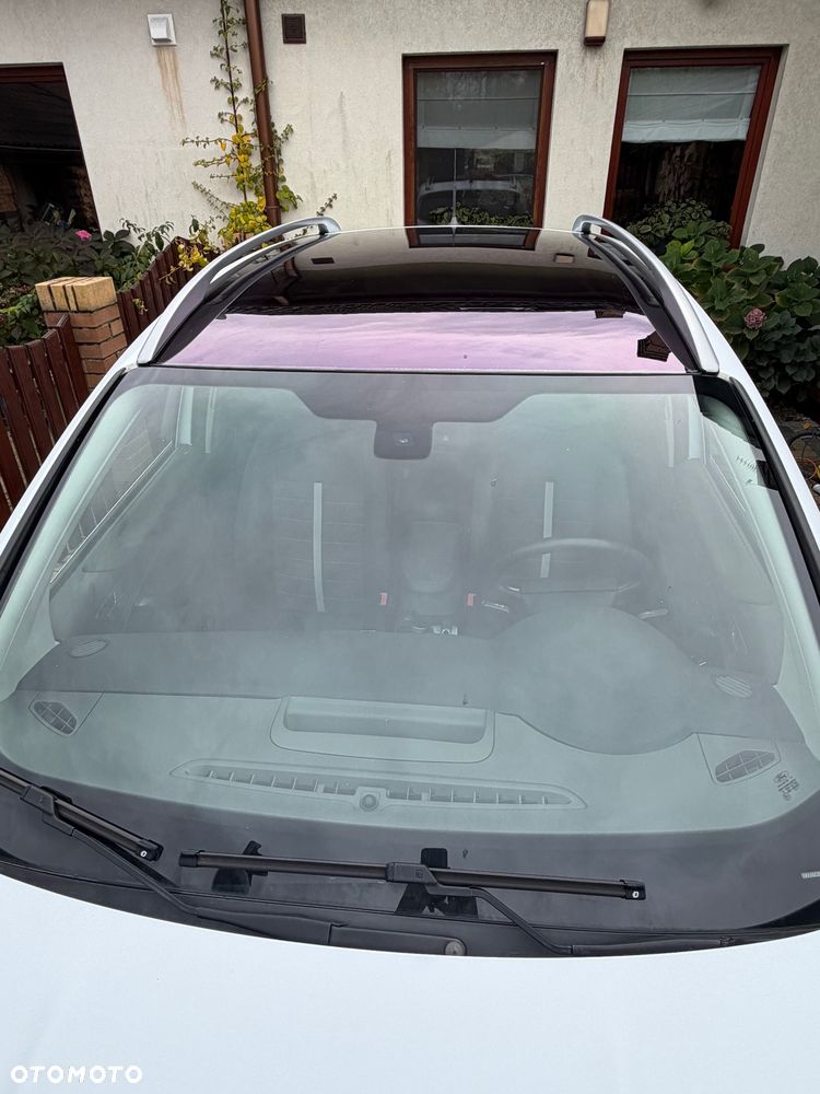Ford Kuga - 12