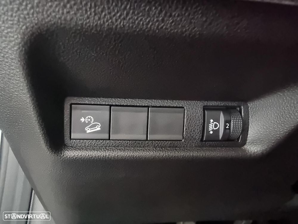 Jeep Avenger 1.2 GSE T3 Altitude - 22