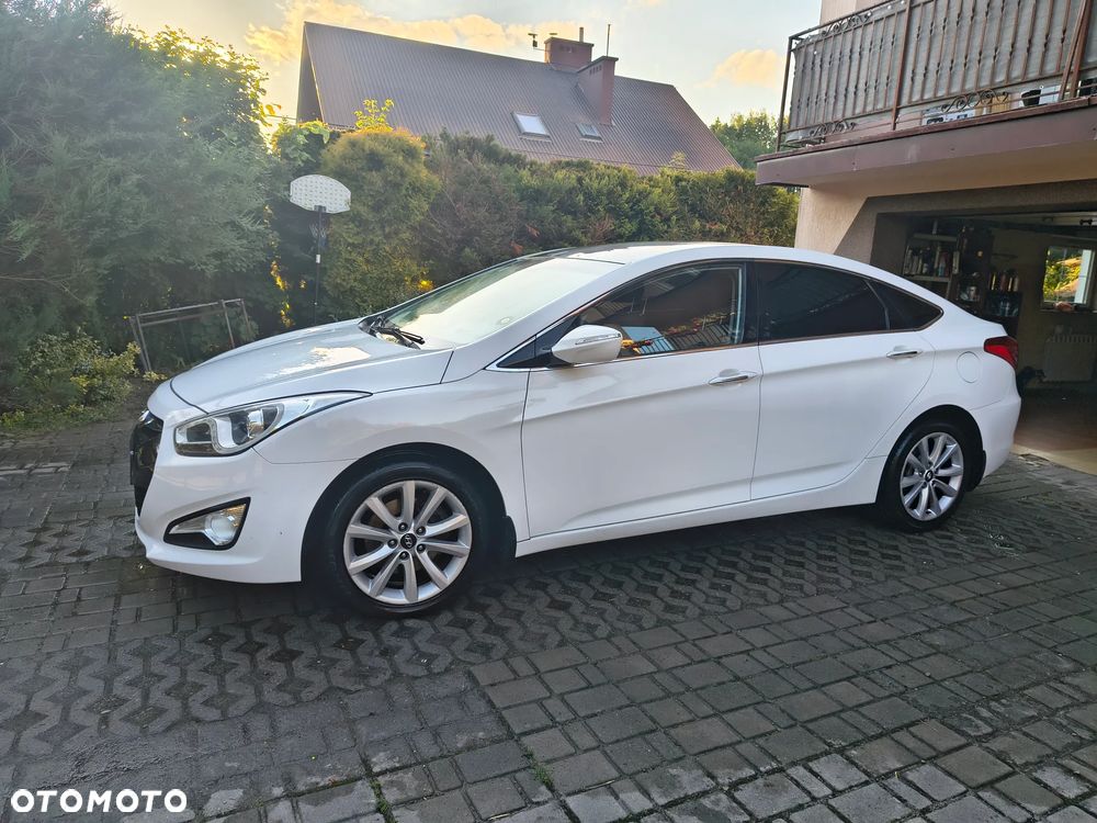 Hyundai i40 - 1