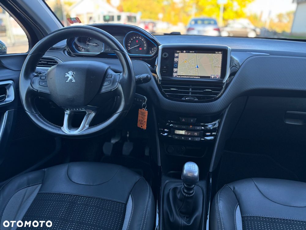 Peugeot 2008 BlueHDi FAP 120 STOP & START Allure - 18