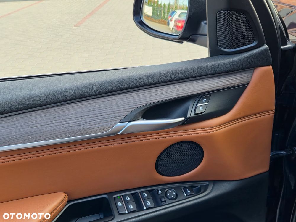 BMW X5 - 25