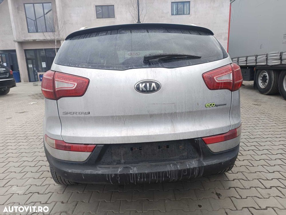 Haion dezechipat Kia Sportage 2012 - 1