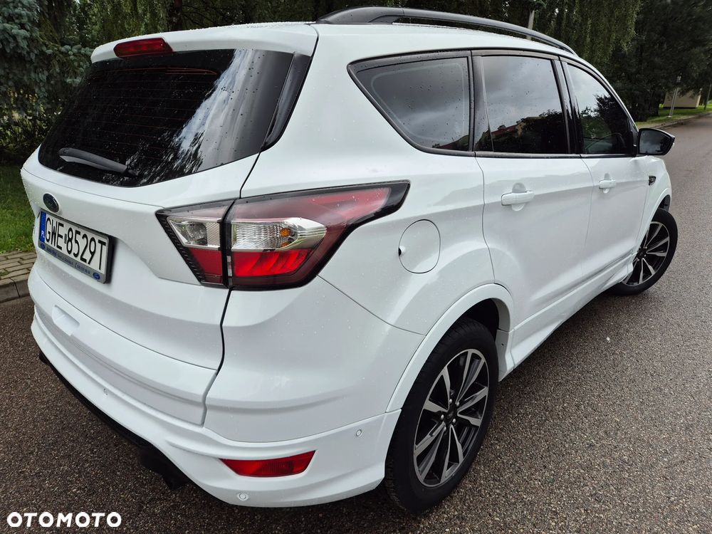 Ford Kuga 2.0 TDCi FWD ST-Line - 15