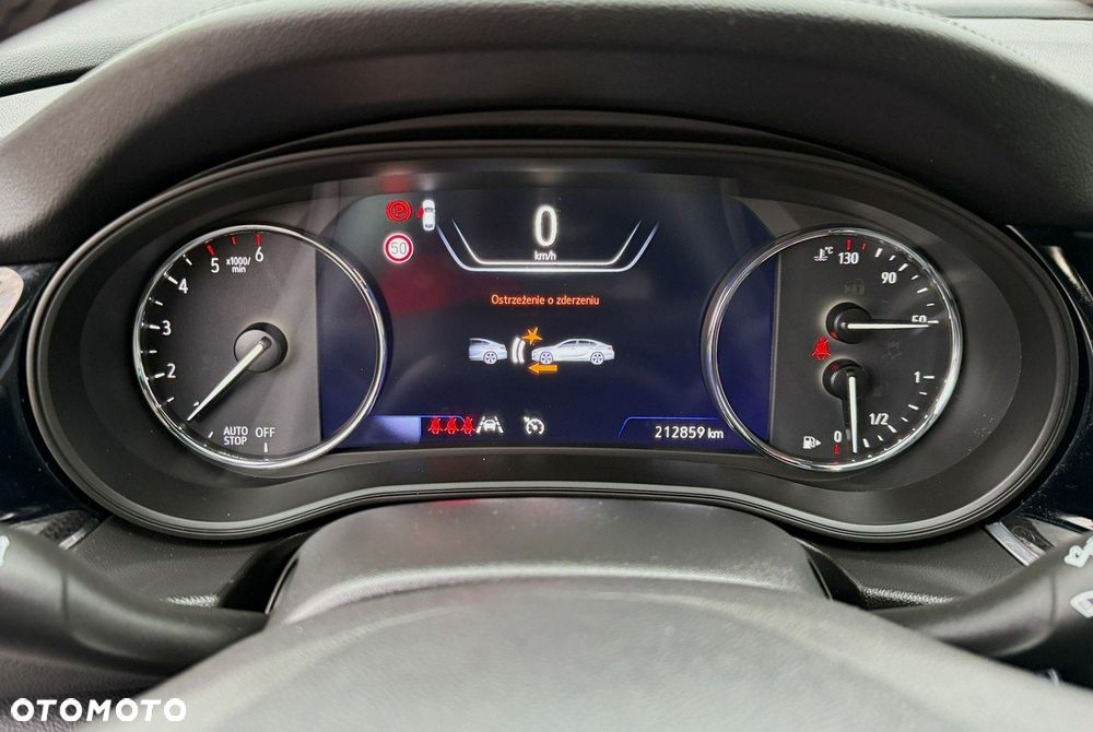 Opel Insignia 2.0 CDTI Business Elegance S&S - 28